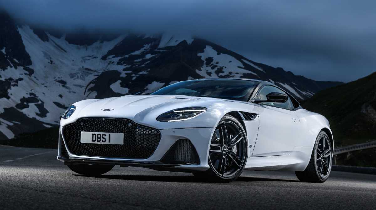 car wallpaper