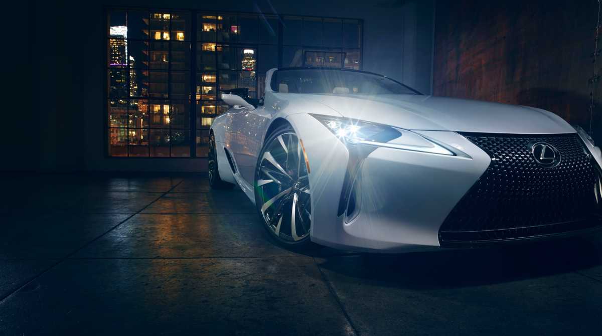 car wallpaper