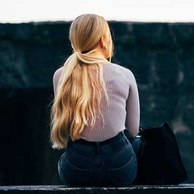 Alone dp 