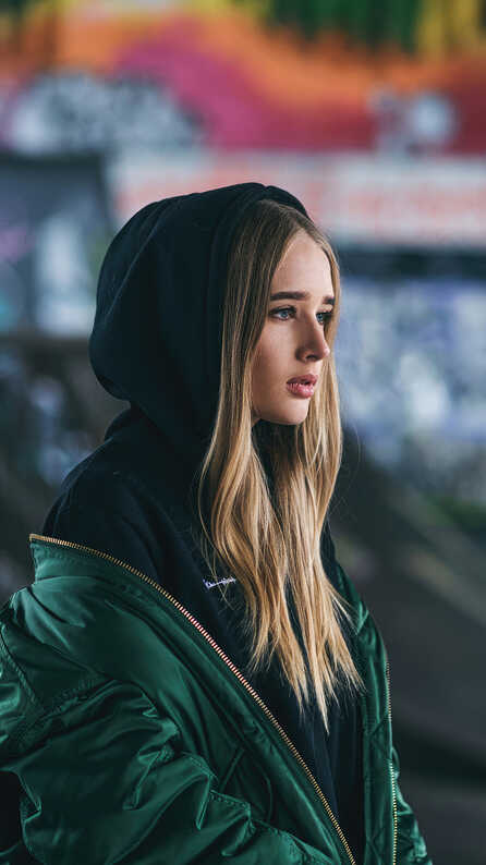 Girl mobile wallpaper