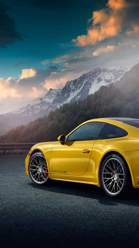 yellow-porsche-918